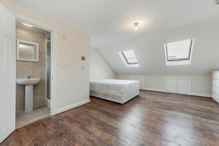 6 Bedroom Semi-Detached House To Rent In Ambassador Square, Isle Of Dogs, Canary Wharf, London, E14