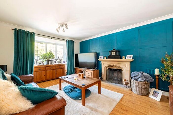 4 Bedroom Detached House For Sale In Sycamore Close, Heathfield, TN21
