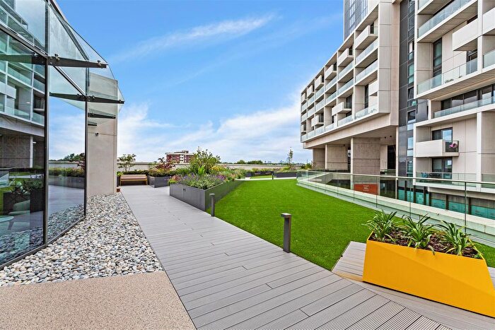 1 Bedroom Flat To Rent In City North Place, London, N4