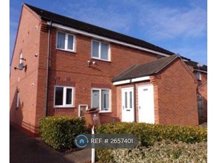1 Bedroom Maisonette To Rent In Southmead Way, Walsall, WS2