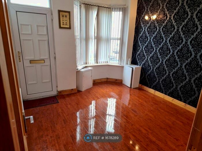3 Bedroom Terraced House To Rent In Solihull Road, Ad, B11