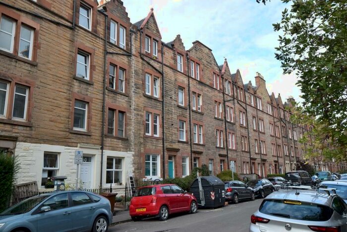4 Bedroom Apartment To Rent In Temple Park Crescent, Flat, Polwarth, Edinburgh, EH11