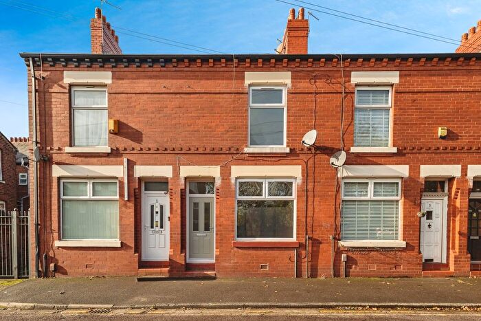 2 Bedroom Terraced House For Sale In Everton Road, Stockport, Greater Manchester, SK5