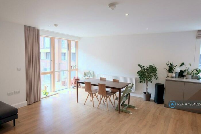 2 Bedroom Flat To Rent In Barry Blandford Way, London, E3