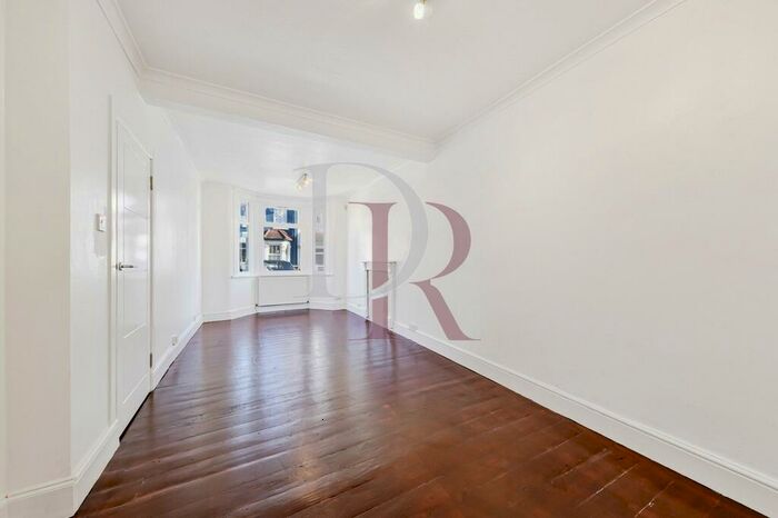 3 Bedroom House To Rent In Mafeking Road, West Ham, E16