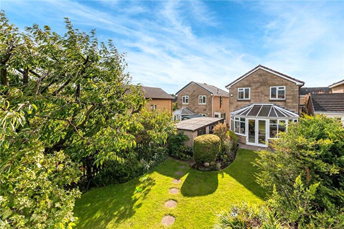 4 Bedroom Detached House For Sale In Denton Drive, Bingley, West Yorkshire, BD16