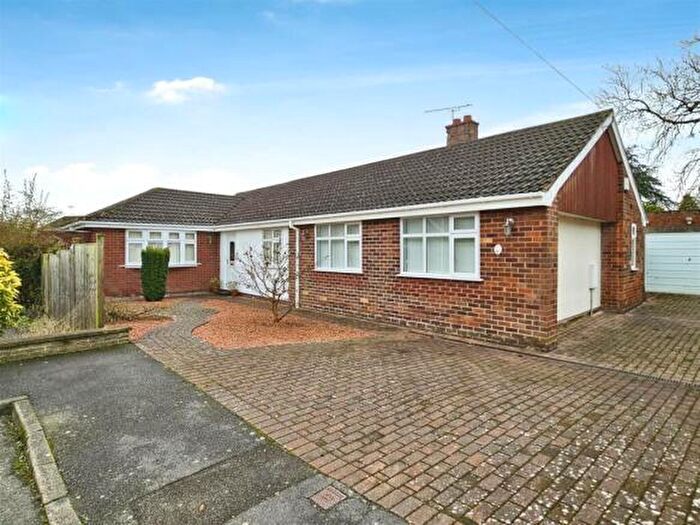 3 Bedroom Detached Bungalow For Sale In Queensland Close, Mickleover, Derby, DE3