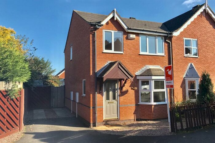 3 Bedroom Semi-Detached House To Rent In Heron Close, Mountsorrel, Loughborough, LE12