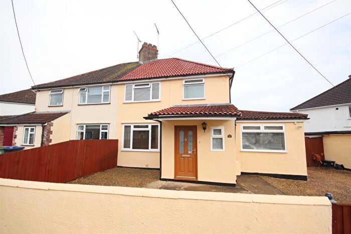 3 Bedroom Semi Detached House For Sale In Greenway Gardens, Chippenham, SN15