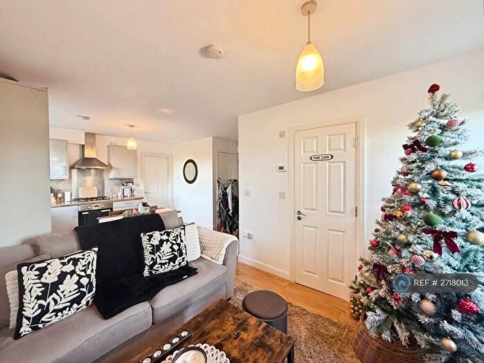 1 Bedroom Flat To Rent In London Road, Sayers Common, Hassocks, BN6