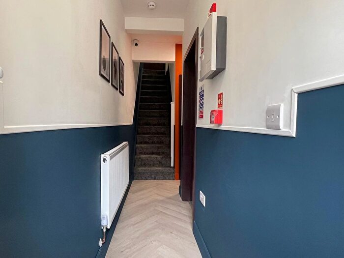 1 Bedroom Studio To Rent In Clarendon Road, Luton, Bedfordshire, LU2