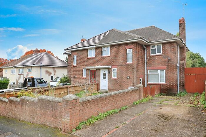 3 Bedroom Semi Detached House For Sale In Godson Crescent, Kidderminster, DY11