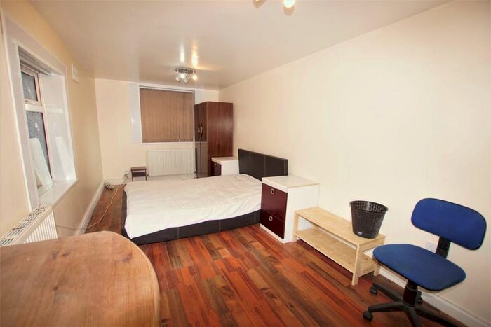 3 Bedroom Flat To Rent In Bristol Road, Birmingham, B29