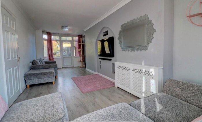 3 Bedroom House To Rent In Wyckham Road, Birmingham, B36