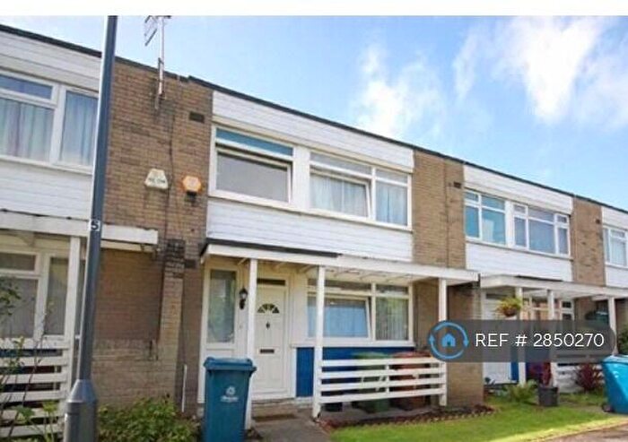 2 Bedroom Terraced House To Rent In Tulip Court, Pinner, HA5