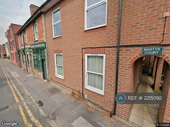 1 Bedroom Flat To Rent In Martyr Road, Guildford, GU1