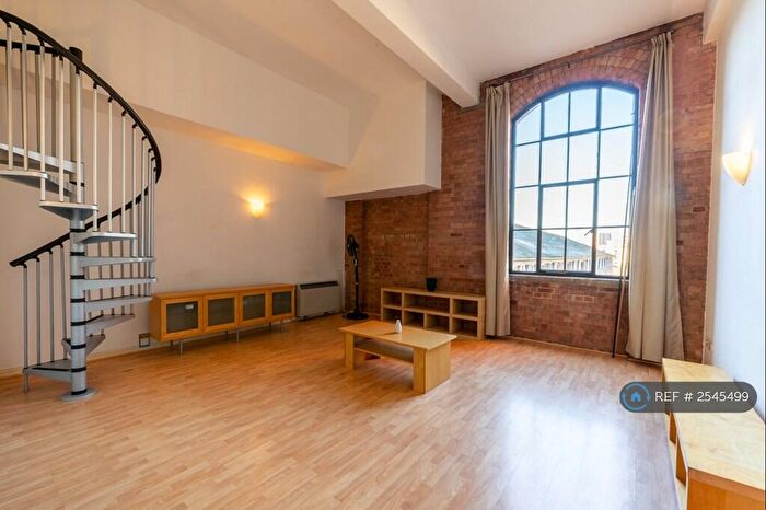 1 Bedroom Flat To Rent In Bow Quarter, London, E3