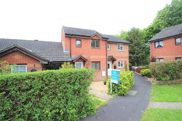 3 Bedroom Terraced House To Rent In Mary Rose Avenue, Wootton Bridge, PO33