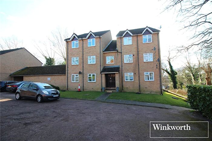 1 Bedroom Flat To Rent In Danziger Way, Borehamwood, Hertfordshire, WD6