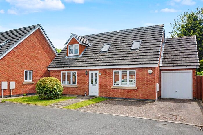 2 Bedroom Detached House For Sale In Wilmore Close, Chilwell, Beeston, Nottingham, NG9