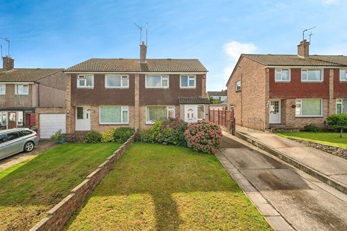 3 Bedroom Semi-Detached House For Sale In Netton Close, Plymouth, PL9