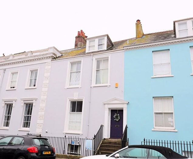 4 Bedroom Terraced House To Rent In Durnford Street, Stonehouse, Plymouth, PL1