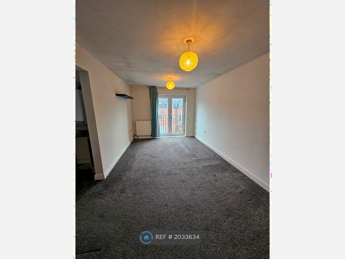1 Bedroom Flat To Rent In Booth Road, Bolton, BL3