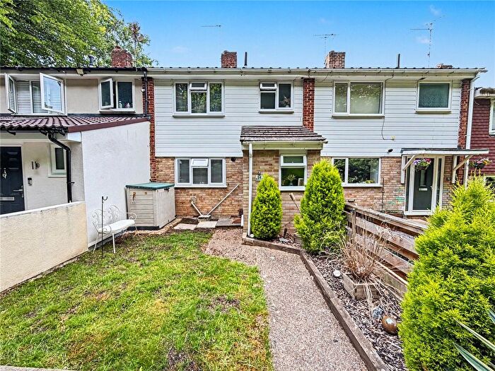 3 Bedroom Terraced House For Sale In Burnham Walk, Rainham, Gillingham, Kent, ME8