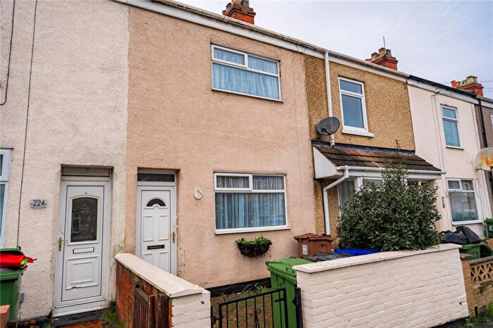 3 Bedroom Terraced House For Sale In Convamore Road, Grimsby, Lincolnshire, DN32