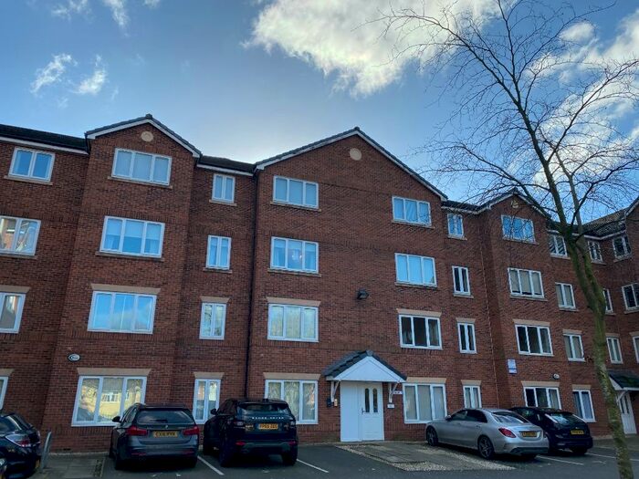 2 Bedroom Flat To Rent In Woodsome Park, Gateacre, Liverpool, L25
