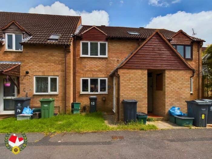 1 Bedroom Apartment To Rent In Lanham Gardens, Quedgeley, GL2