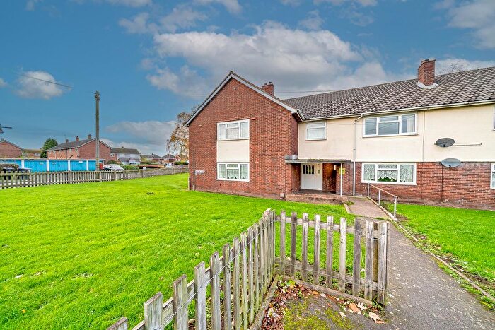 2 Bedroom Flat For Sale In Brook Lane, Great Wyrley, Walsall, WS6