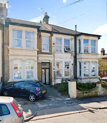 Studio To Rent In York Road, Southend-On-Sea, SS1