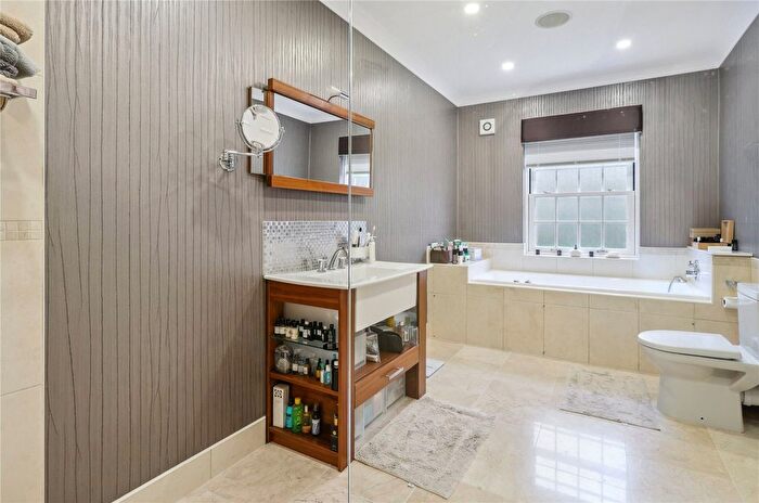 5 Bedroom Detached House For Sale In Burwood Road, Walton-On-Thames, KT12