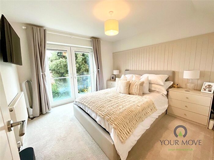 1 Bedroom Flat For Sale In Old Rectory Lane, Alvechurch, Birmingham, Worcestershire, B48