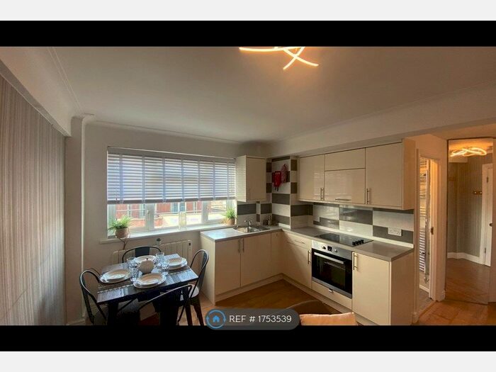 1 Bedroom Flat To Rent In Ashford Court, London, NW2