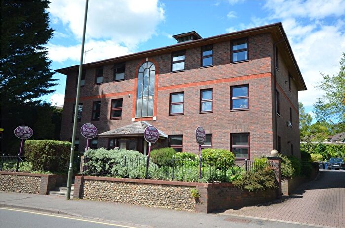 2 Bedroom Flat To Rent In Farthingfield House, East Street, Farnham, Surrey, GU9