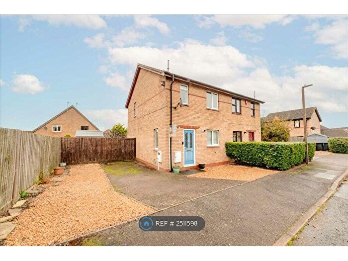 3 Bedroom Semi-Detached House To Rent In Keaton Close, Crownhill, Milton Keynes, MK8