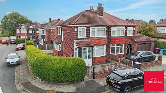 3 Bedroom Semi-Detached House To Rent In Maple Road, Swinton, M27