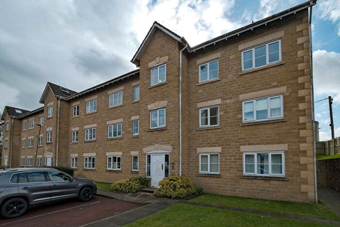 2 Bedroom Apartment For Sale In Tinker Brook Close, Oswaldtwistle, Accrington, Lancashire, BB5