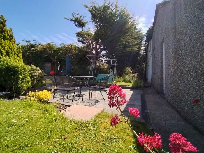 2 Bedroom Cottage To Rent In Lon Las, Morfa Nefyn, LL53