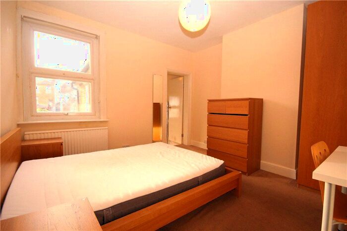 1 Bedroom Property To Rent In Guildford Park Road, Guildford, Surrey, GU2