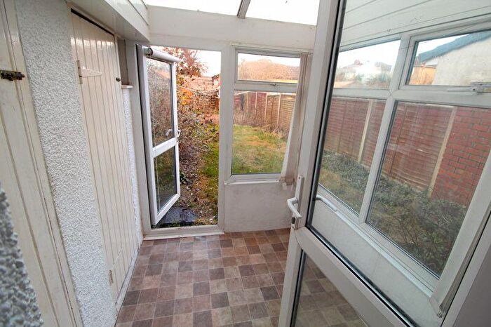 3 Bedroom Terraced House For Sale In Hill House Road, Downend, BS16