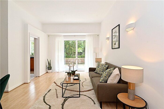 1 Bedroom Flat To Rent In Southwick Street, London, W2