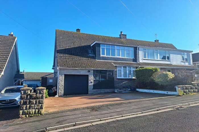 4 Bedroom Semi Detached House For Sale In St. Davids Close - Worlebury, Weston-Super-Mare, BS22