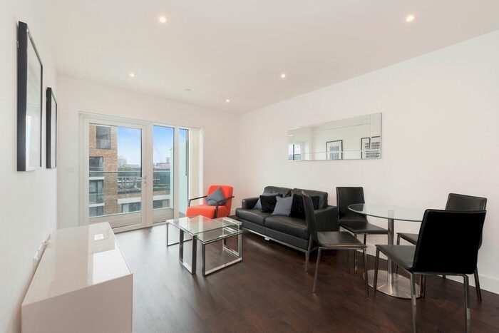 1 Bedroom Flat To Rent In Duncombe House, Royal Arsenal Riverside, Woolwich, SE18