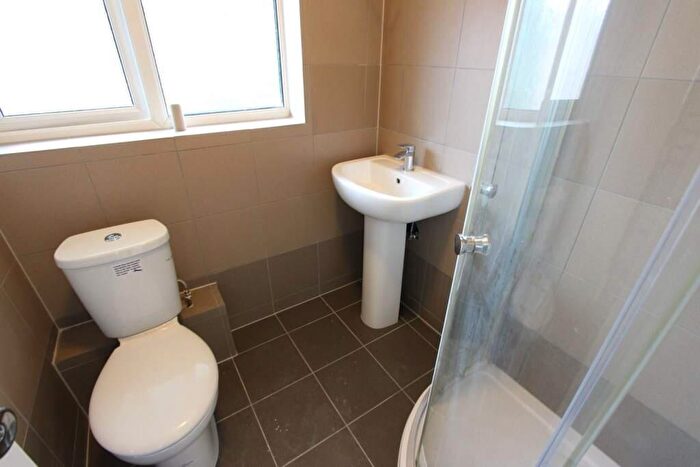 1 Bedroom Apartment To Rent In Goldings Crescent, Hatfield, AL10