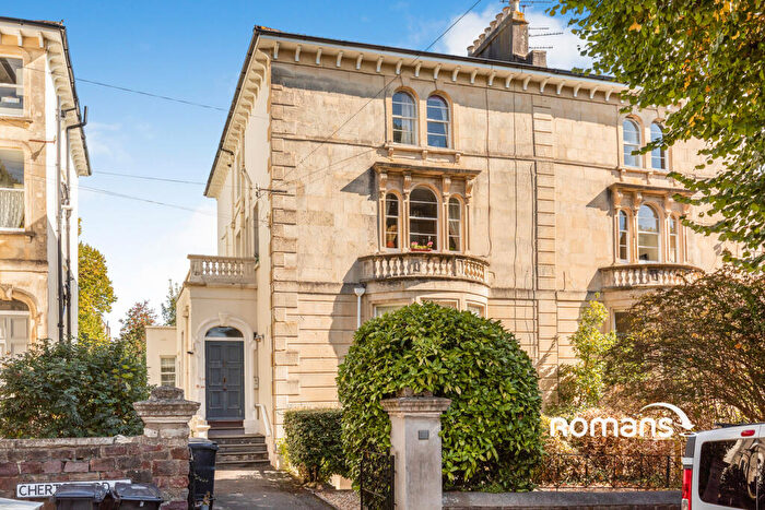 2 Bedroom Flat To Rent In Chertsey Road, Bristol, BS6