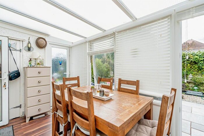 2 Bedroom Detached Bungalow For Sale In Norfolk Way, Bognor Regis, PO22