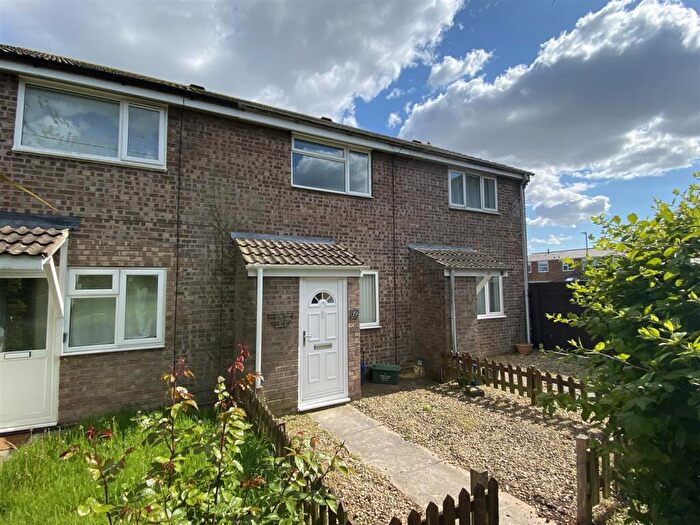 2 Bedroom Terraced House For Sale In Laburnam Way, Chepstow, NP16